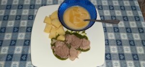bollito in salsa verde patate e consomme 300x138 - BOLLITO IN SALSA VERDE